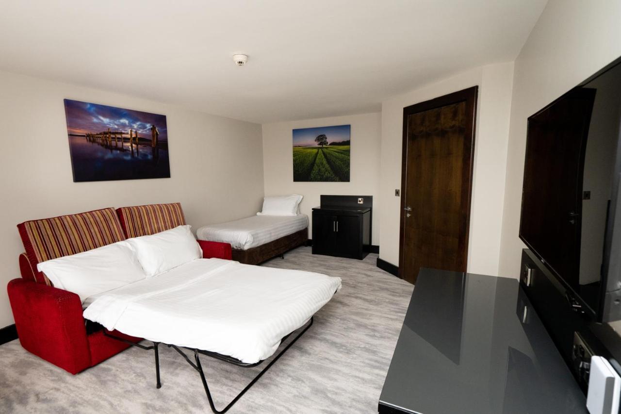 Redcastle Hotel Мовилл Экстерьер фото