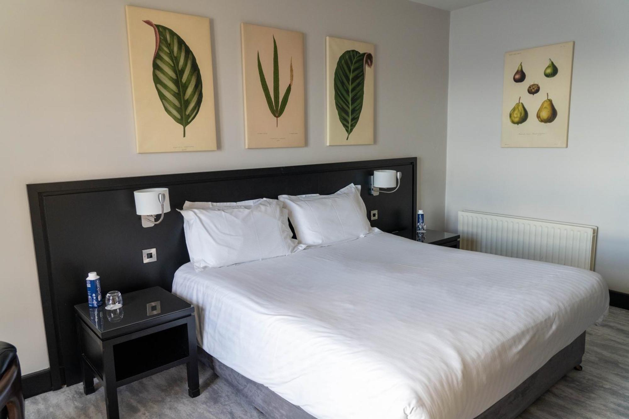 Redcastle Hotel Мовилл Экстерьер фото